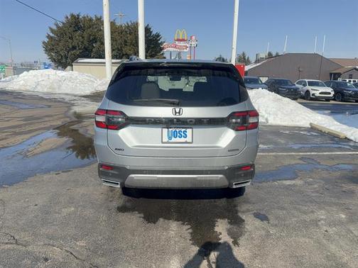 2026 Honda Pilot Touring 8-Passenger