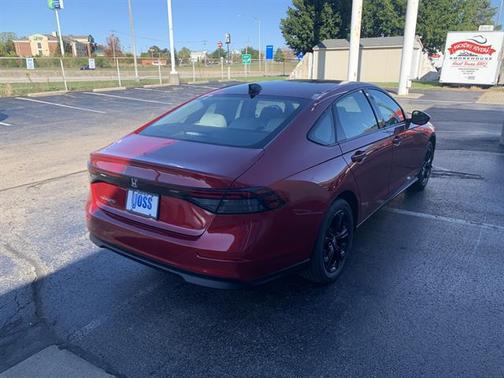 2025 Honda Accord Sport SE 1.5T