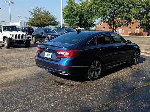 Obsidian Blue Pearl 2020 Honda Accord Touring 2.0T