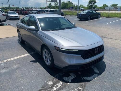 2025 Honda Accord LX 1.5T