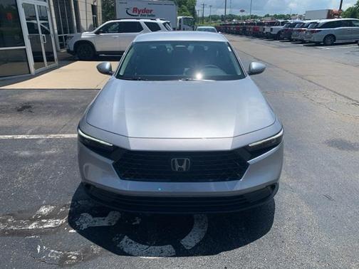 2025 Honda Accord LX 1.5T