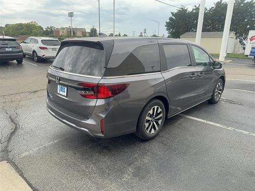 Modern Steel Metallic 2026 Honda Odyssey EX-L
