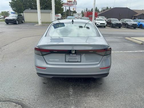 Urban Gray Pearl 2026 Honda Accord SE