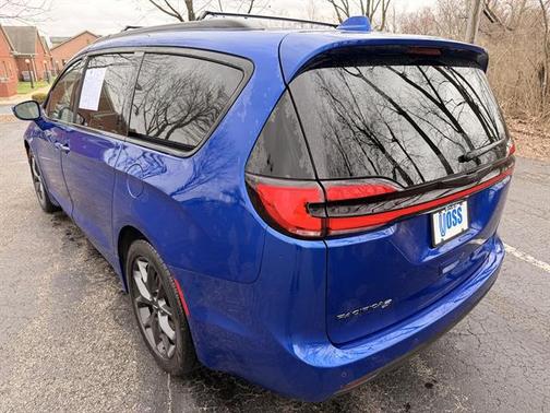 2021 Chrysler Pacifica Touring