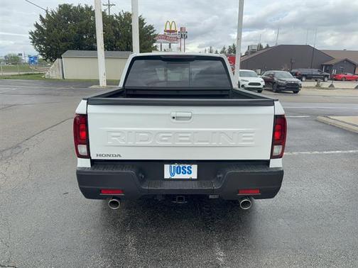 Platinum White Pearl 2026 Honda Ridgeline RTL