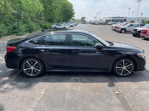 2022 Honda Civic Touring