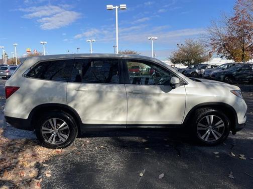2018 Honda Pilot EX