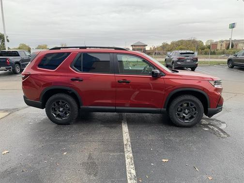 2025 Honda Pilot TrailSport
