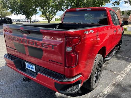 2022 Chevrolet Silverado 1500 Custom