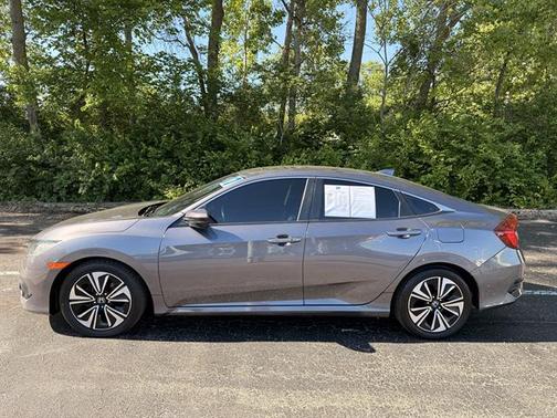 Modern Steel Metallic 2017 Honda Civic EX-L
