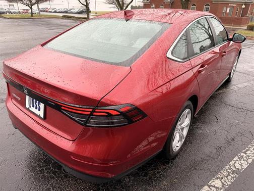 2025 Honda Accord LX 1.5T