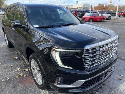 2024 GMC Acadia Denali
