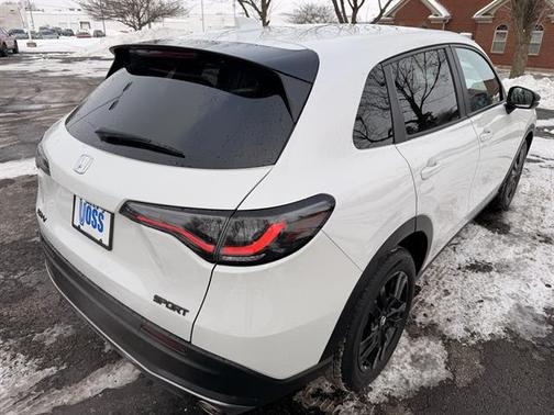 2026 Honda HR-V AWD Sport