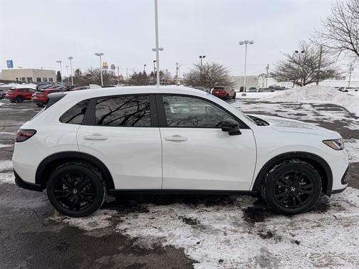 2026 Honda HR-V AWD Sport