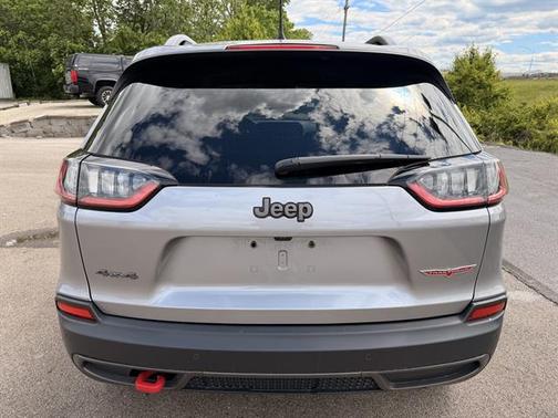 Billet Silver Metallic Clearcoat 2020 Jeep Cherokee Trailhawk Elite