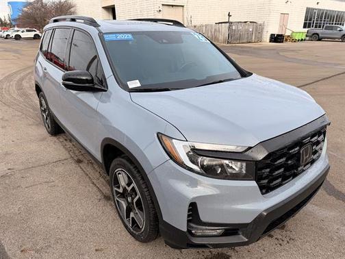 2023 Honda Passport AWD Elite