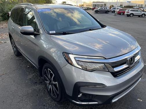 2021 Honda Pilot Touring 8-Passenger