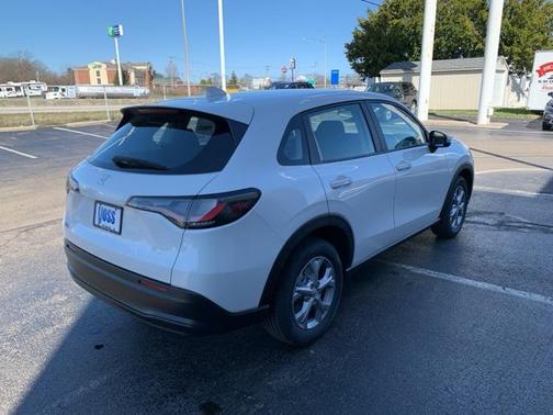 2025 Honda HR-V LX