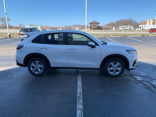 2025 Honda HR-V LX