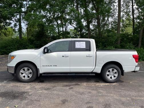 2019 Nissan Titan SV