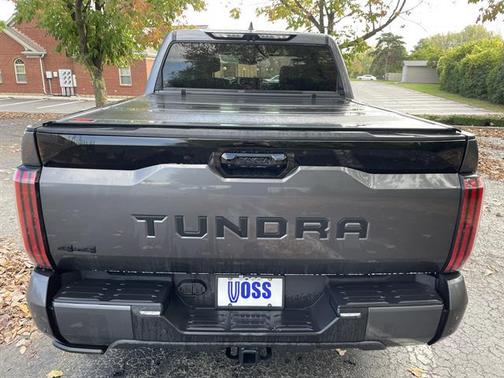 2023 Toyota Tundra Platinum