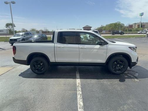 Platinum White Pearl 2026 Honda Ridgeline Black
