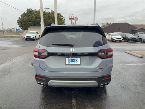 2025 Honda Pilot Touring 8-Passenger
