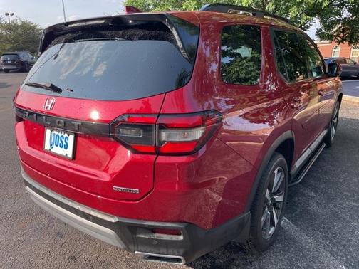 2024 Honda Pilot Touring 8-Passenger