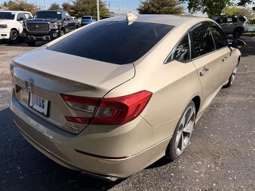 Champagne Frost Pearl 2019 Honda Accord Touring 2.0T