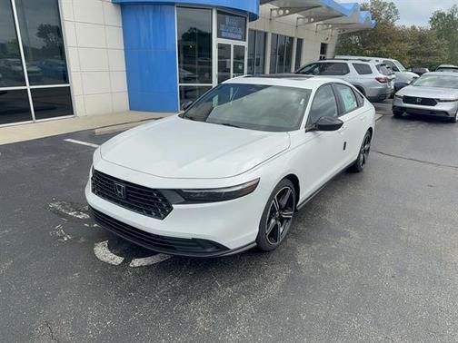 Platinum White Pearl 2026 Honda Accord Hybrid Sport