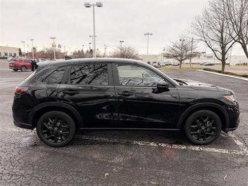 2023 Honda HR-V AWD Sport