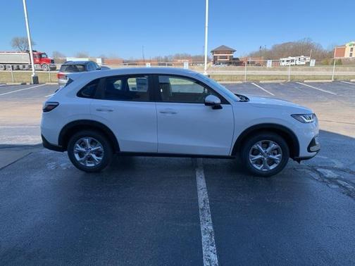 2025 Honda HR-V LX
