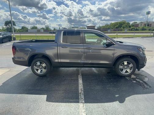 Modern Steel Metallic 2026 Honda Ridgeline RTL