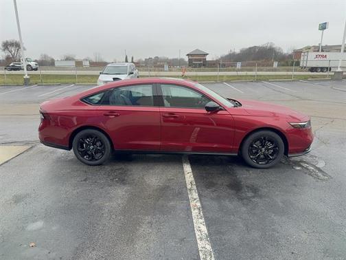 2025 Honda Accord Sport SE 1.5T