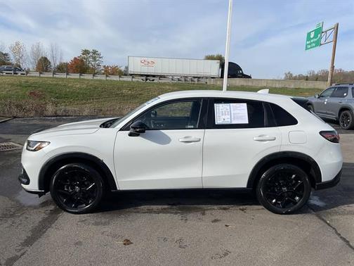 2023 Honda HR-V AWD Sport