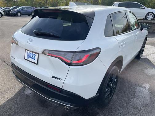 2023 Honda HR-V AWD Sport