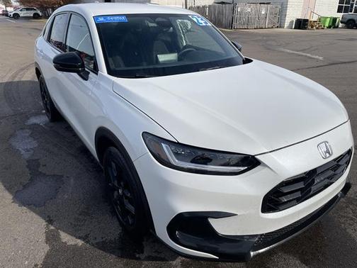 2023 Honda HR-V AWD Sport