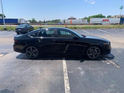 2025 Honda Accord Hybrid Base