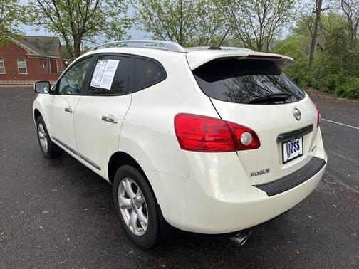 2011 Nissan Rogue SV