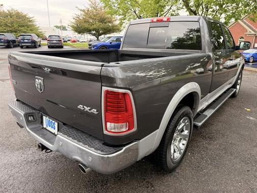 Granite Crystal Metallic Clearcoat 2017 RAM 1500 Laramie