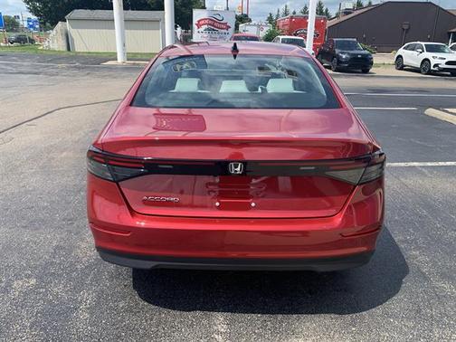 2025 Honda Accord Sport SE 1.5T