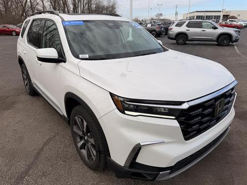 2024 Honda Pilot Touring 8-Passenger