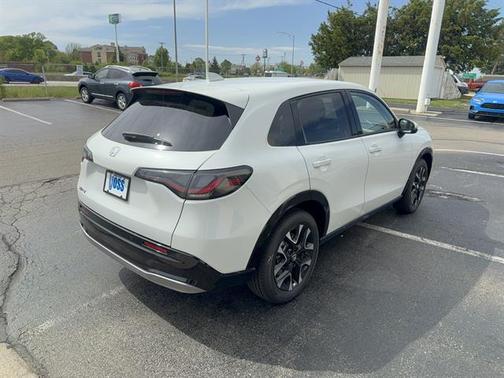 Platinum White Pearl 2027 Honda HR-V EX-L