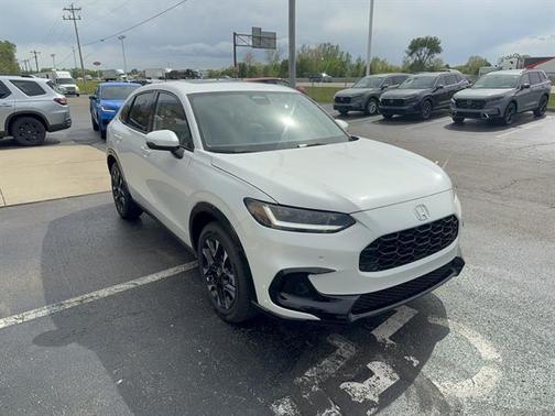 Platinum White Pearl 2027 Honda HR-V EX-L