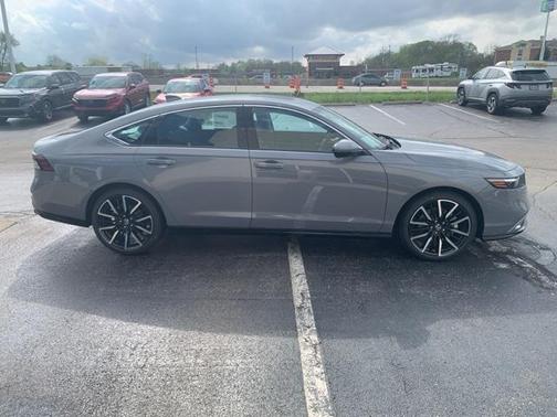 2025 Honda Accord Hybrid Touring