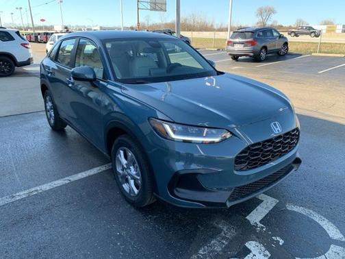 2025 Honda HR-V LX