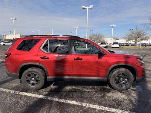 2025 Honda Pilot TrailSport