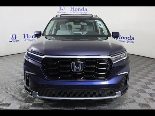 2025 Honda Pilot Touring 8-Passenger