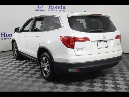 PLATINUM WHITE 2016 Honda Pilot EX-L