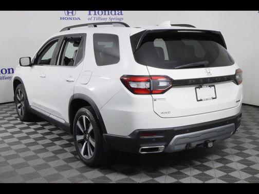 2024 Honda Pilot Touring 8-Passenger